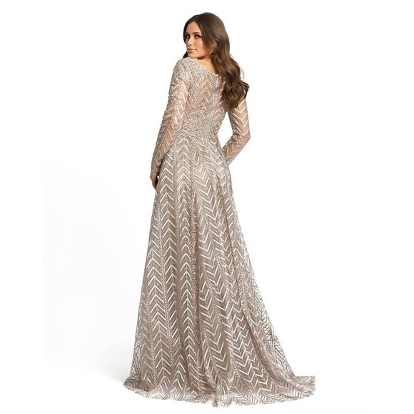 Mac Duggal Dresses & Skirts - Mac Duggal Chevron Sequin Lace Long Sleeve Gown Taupe Gold Formal A Line size 16